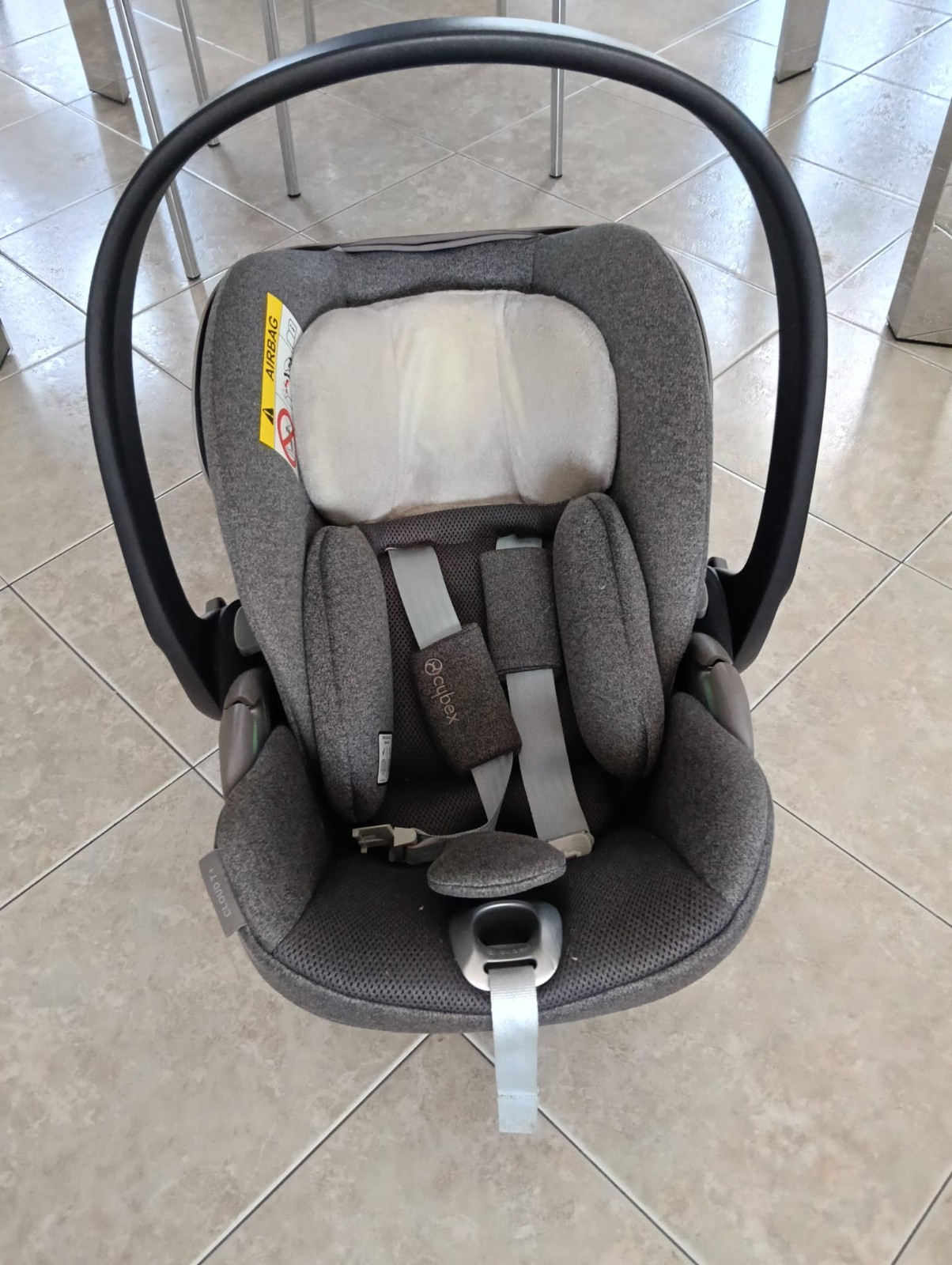 Cybex Cloud T i-size egg