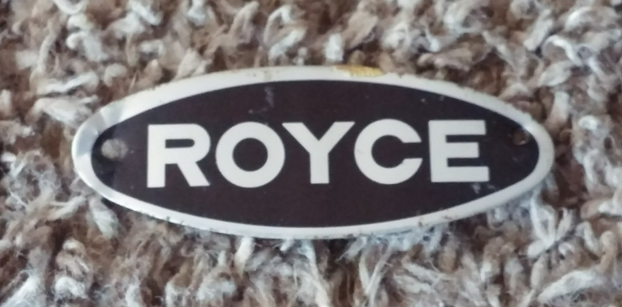 Vintage Royce 70`s MIJ Drum Badge (484)