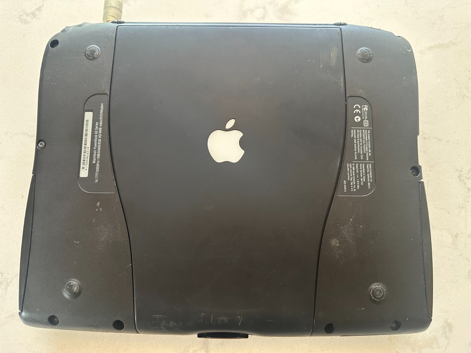 Apple PowerBook Walstreet PDQ Vintage Laptop 300MHZ 128MB 8GB OS9.1 Working READ