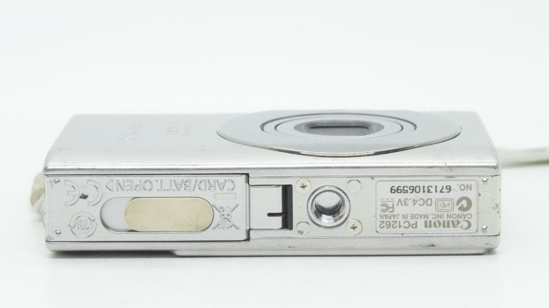 Canon IXY Digital 25 IS Silver Compact Digital Camera Tested Working Japan