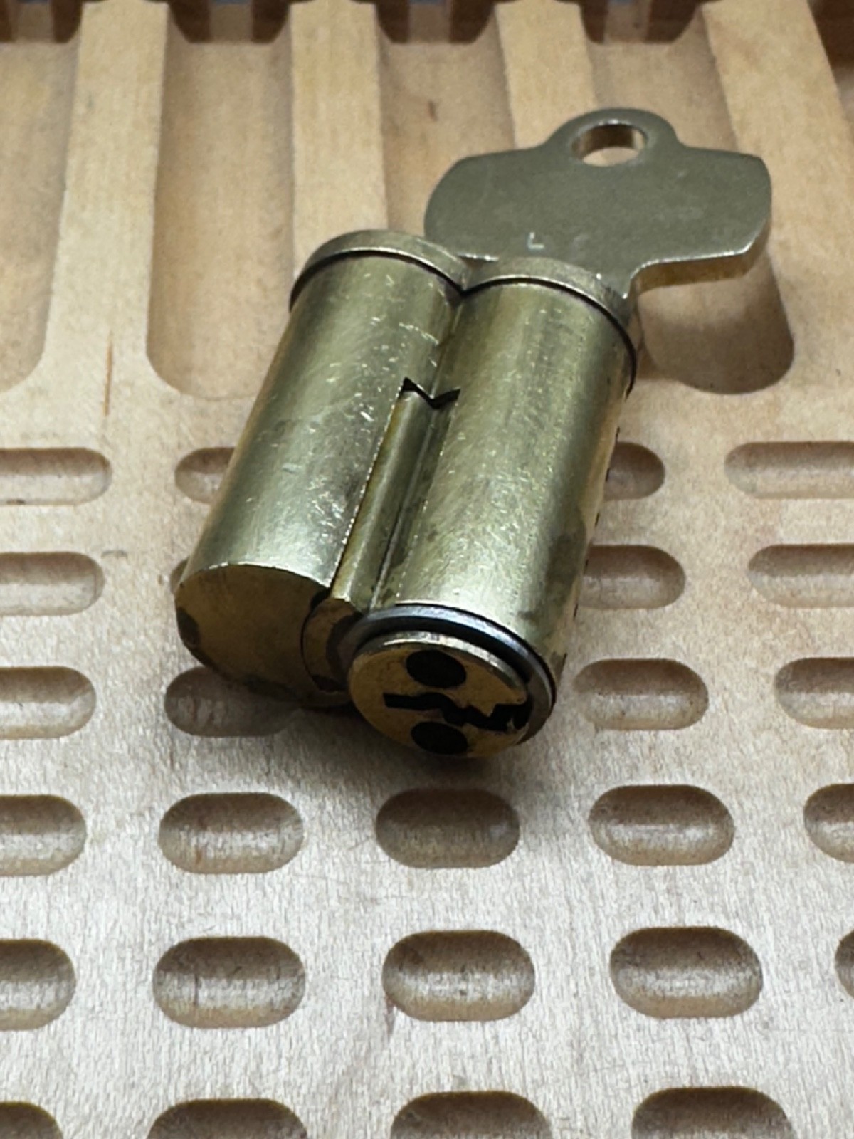 BRASS BODY AMERICAN PADLOCK SERIES 3560 SFIC BEST BRAND REMOVAL CORE WITH 3 KEYS