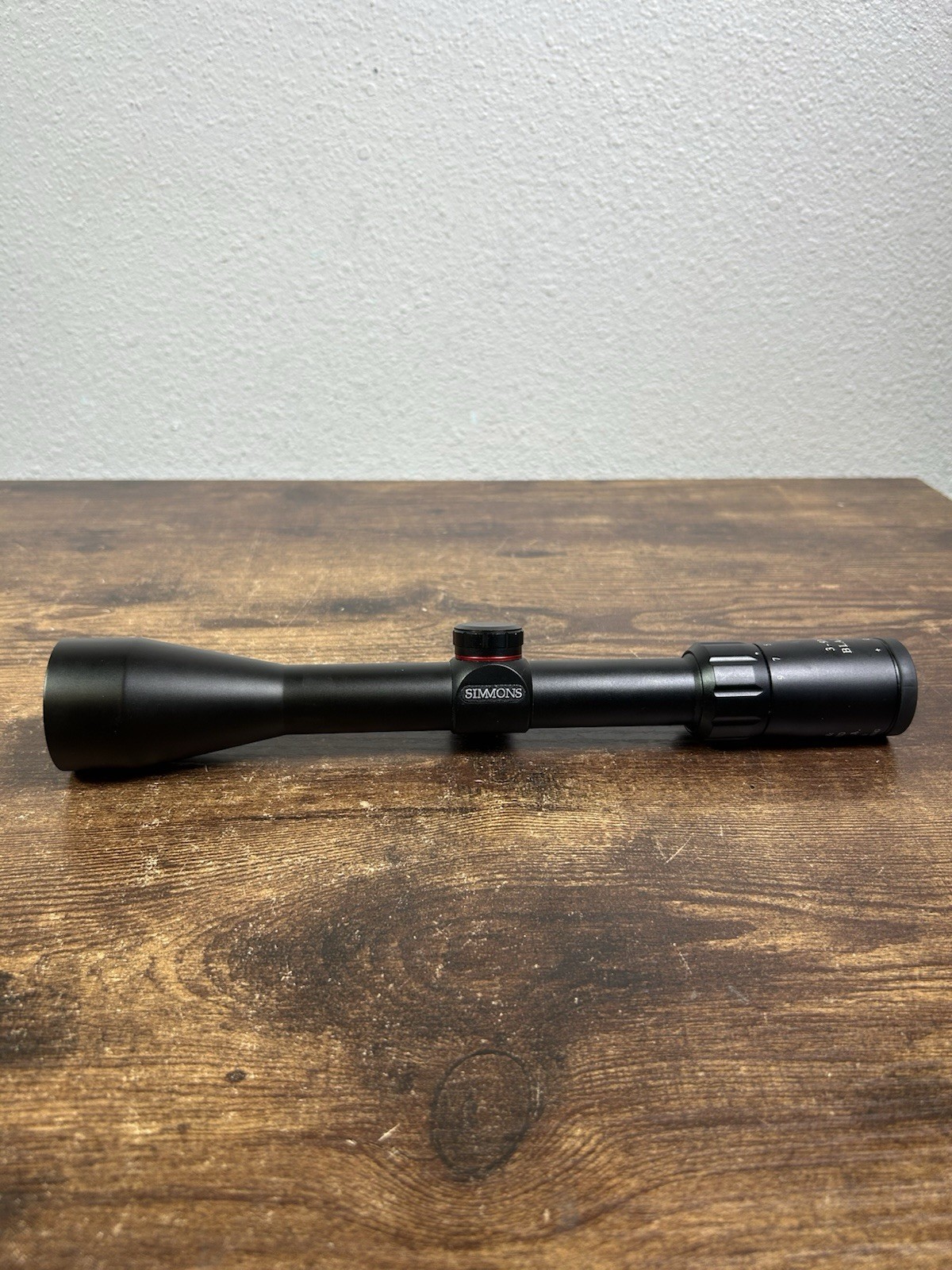 SIMMONS BLAZER 3-9X40 RIFLE SCOPE Has Few Scratches