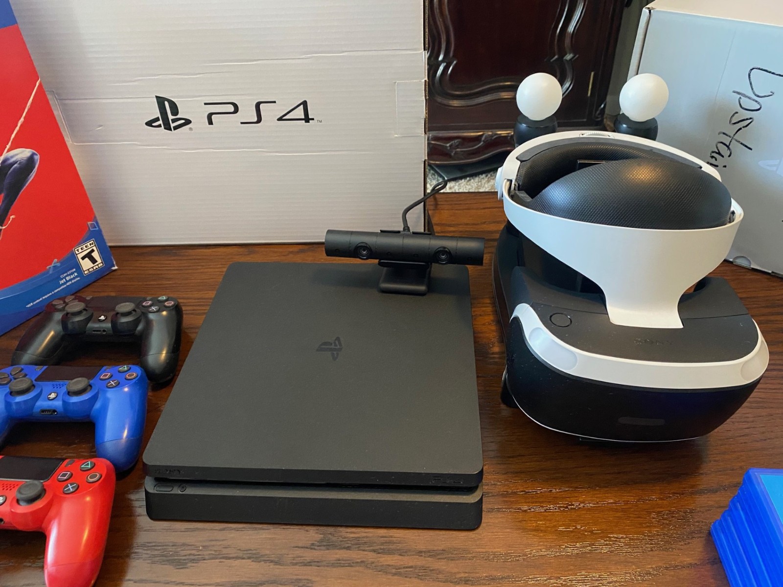 Ultimate Sony PlayStation 4 with 2 TB Seagate Firecuda & PSVR Bundle