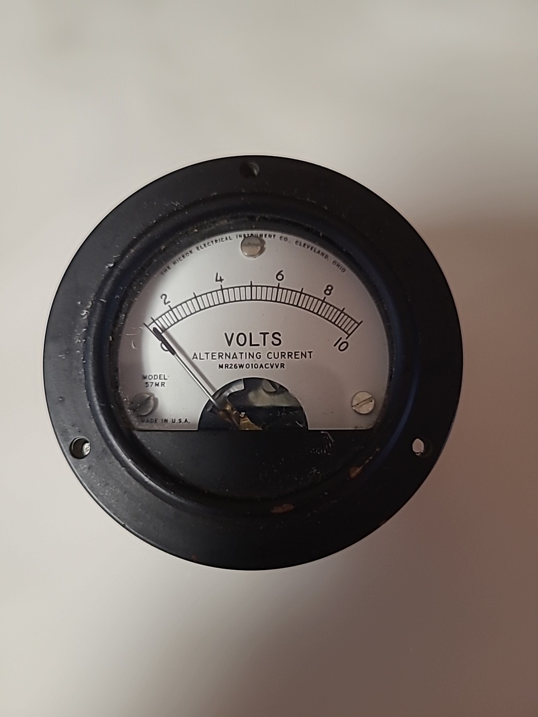 VINTAGE HICKOK 57MR AC VOLT GAUGE