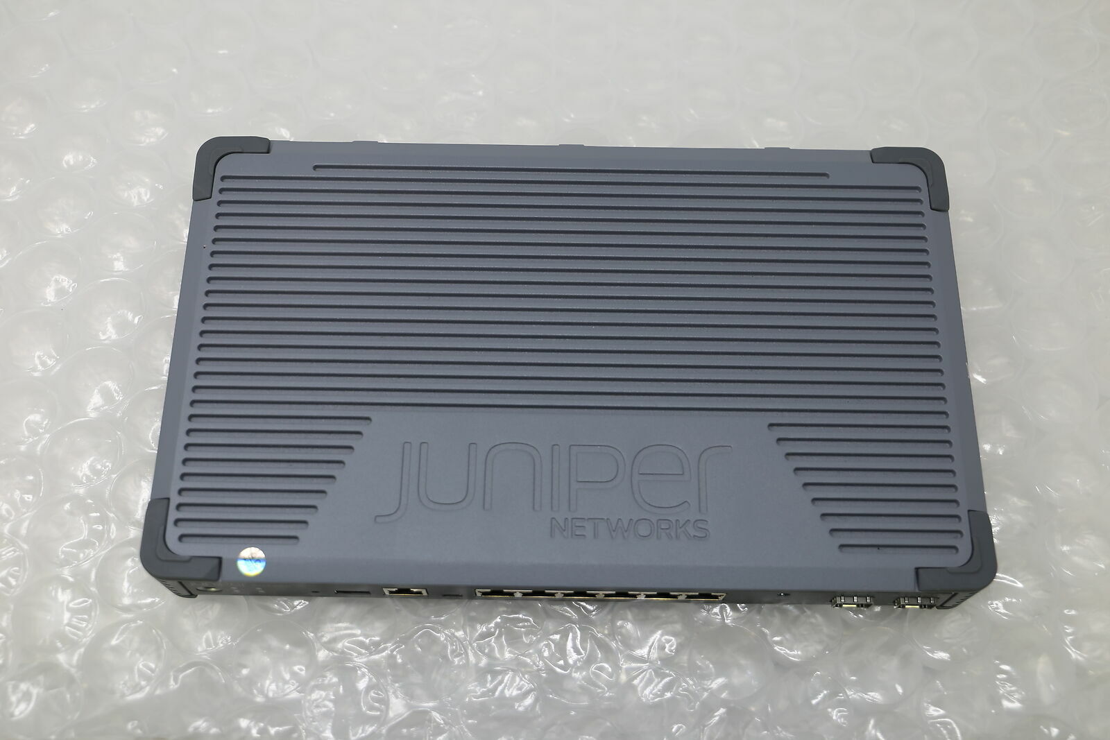Juniper Networks SRX300 - Services Desktop Security Appliance -Same Day Shipping