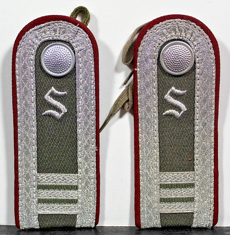East German 3rd Year Officer Candidate Stasi Shoulder Boards NVA DDR GDR Rank