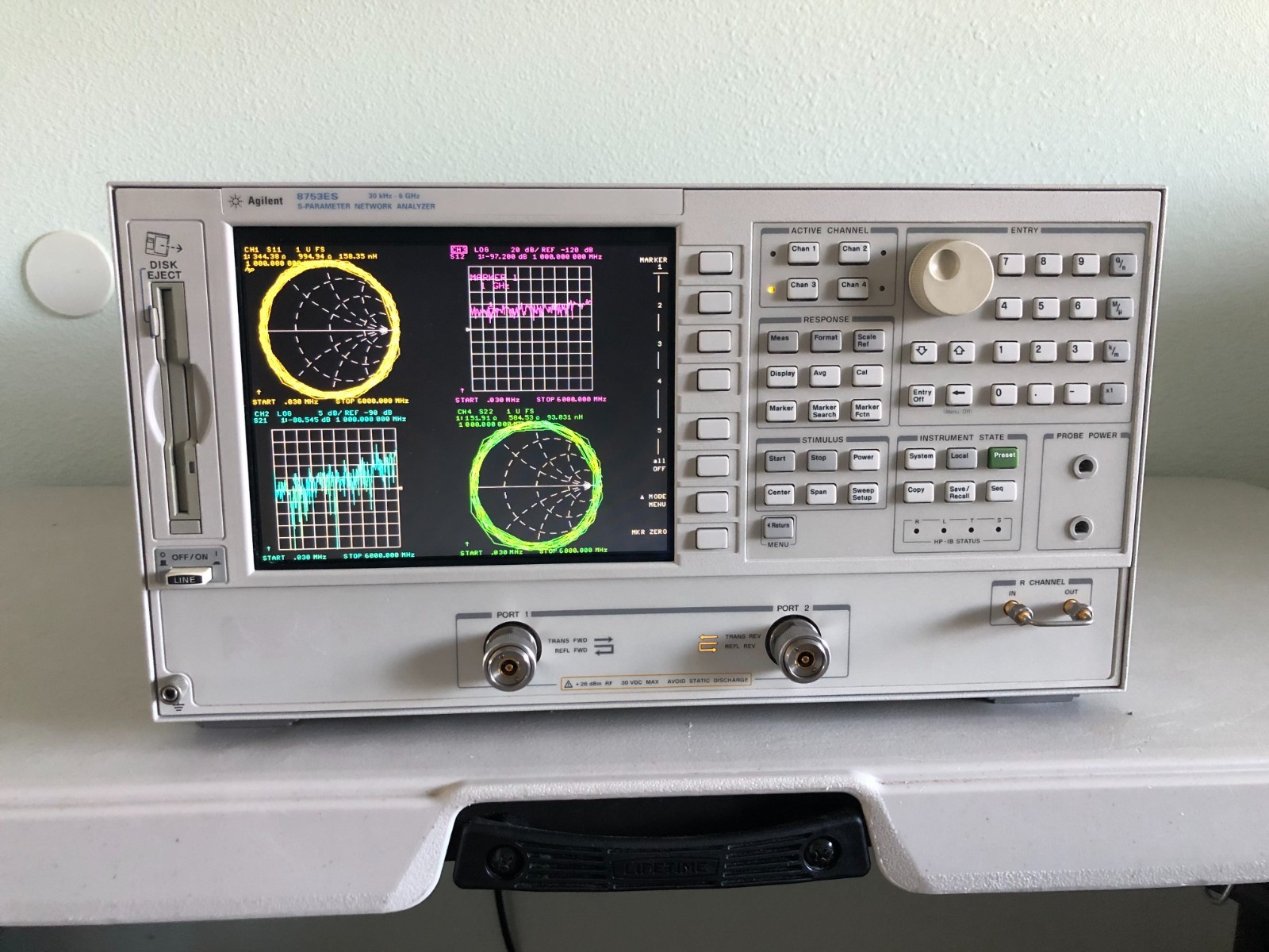 HP/Agilent 8753ES 30kHz-6GHz Network Analyzer S-Parameter Option:006/010