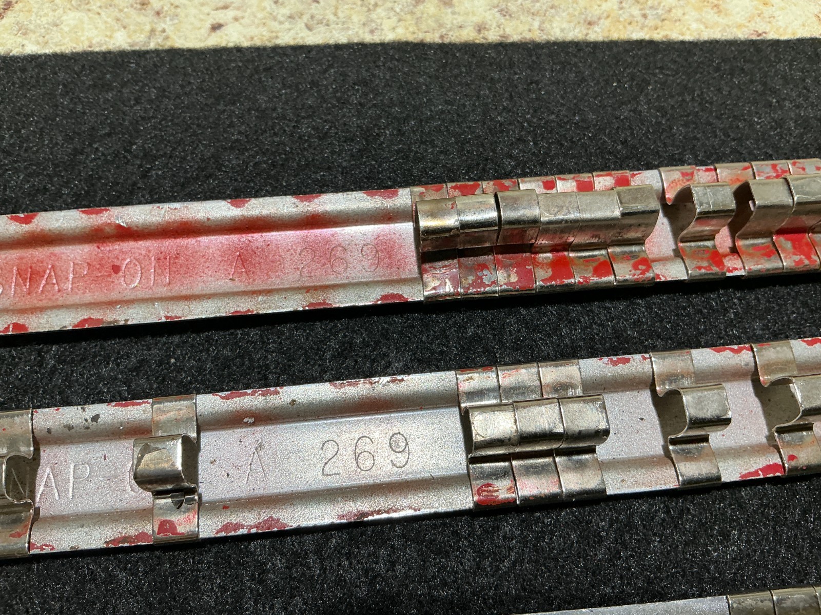 SNAP-ON 1/4" DRIVE 4 pc METAL SOCKET RAILS #A269, A265