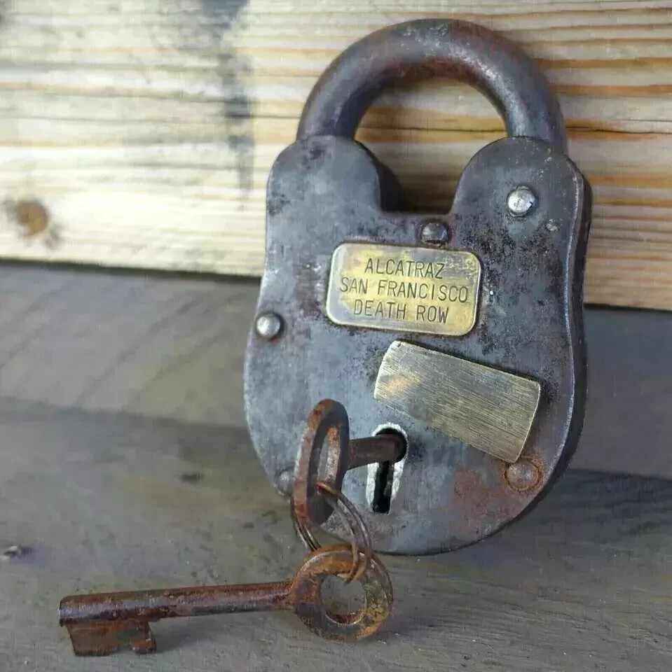 Padlock Alcatraz San Francisco Death Row 4'' Cast Iron Antique Lock