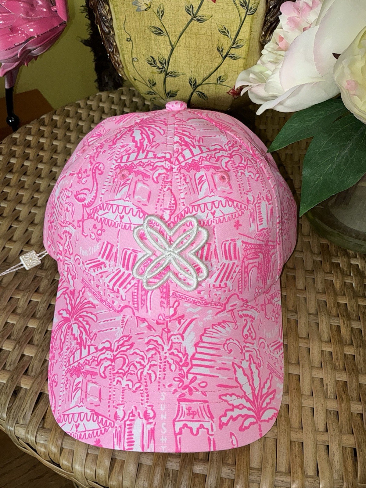 Lilly Pulitzer NWT Logo Run Around Hat Conch Shell Pink Pennys Playground PWP🦄