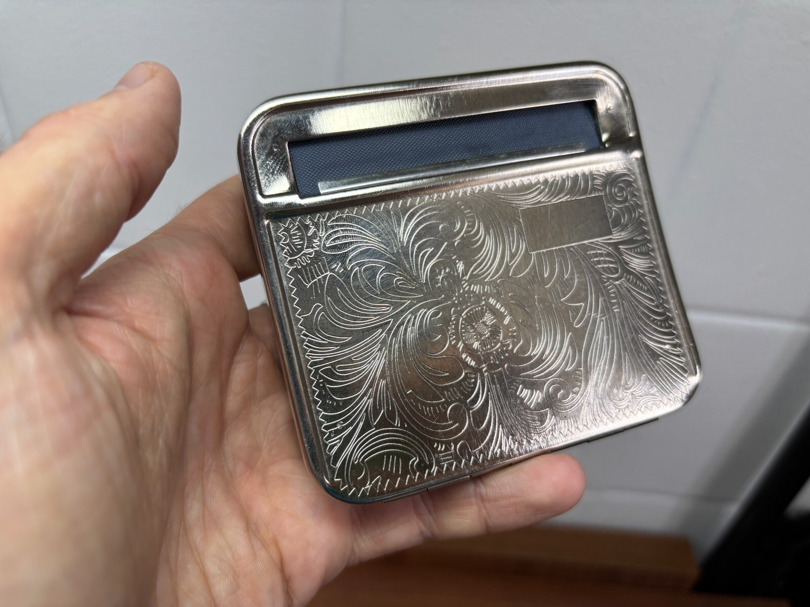 Working Automatic Rolling Machine Cigarette Case Cigarette Paper