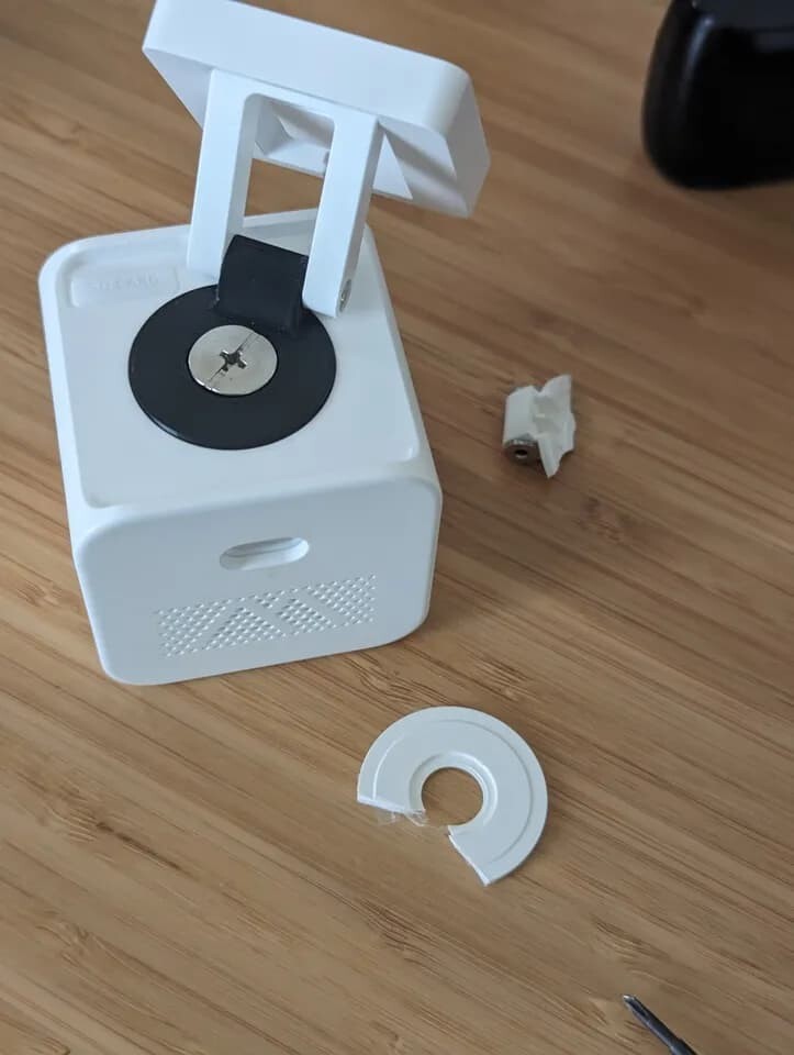 wyze v3 swivel base replacement
