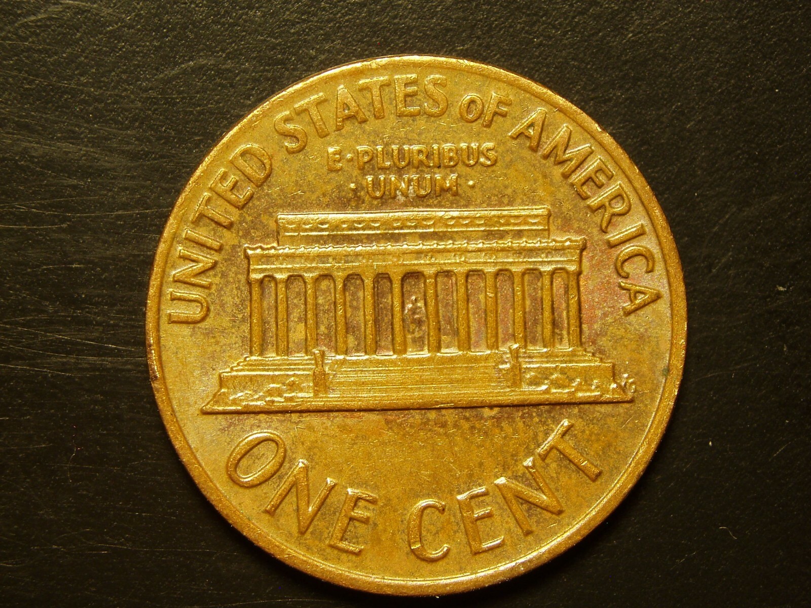 1972 ONE LINCOLN MEMORIAL CENT #20