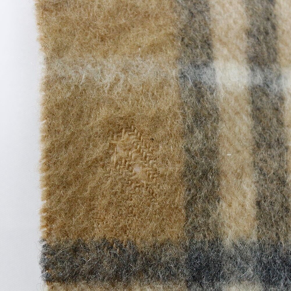 Sciarpa Burberry 100% cashmere colore beige fantasia scozzese 132x31 cm
