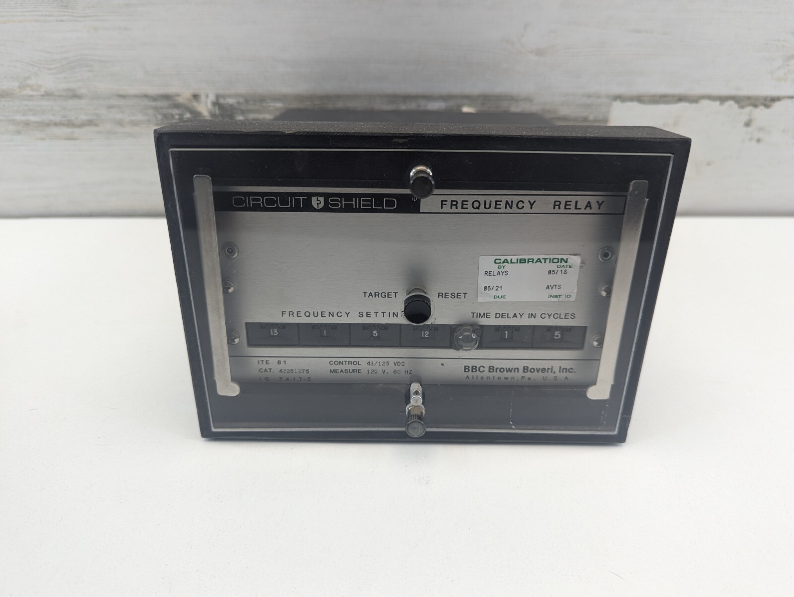 ABB 422B1295 Circuit Shield Type 81 Frequency Solid State Relay 32V 60Hz Unteste