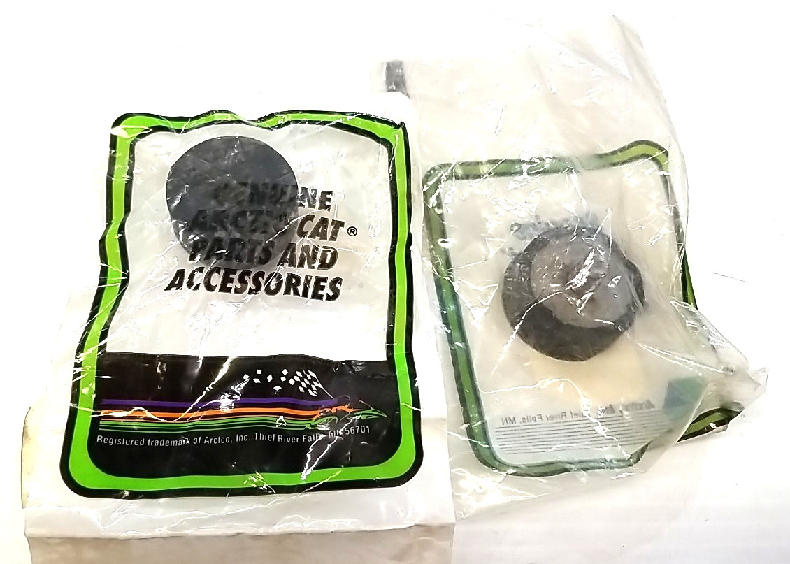 NEW OEM ARCTIC CAT PAIR OF ENGINE BUMPERS 0608-034  ARTIC