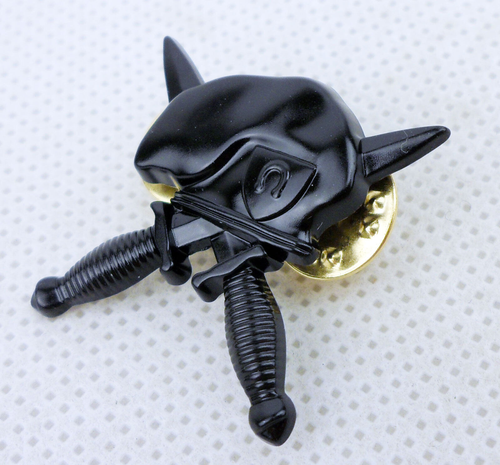 US ARMY SPECIAL FORCES SOLDIER OF FORTUNE HAT PIN  BERET BADGE INSIGNIA BLACK