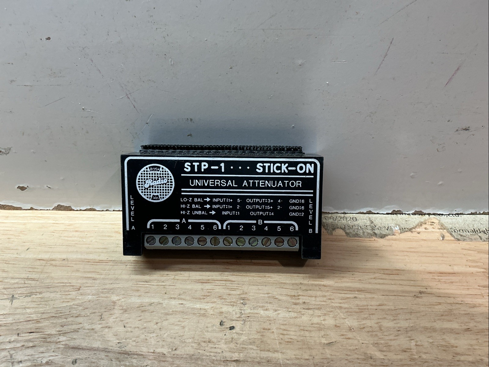 Radio Design Labs RDL STP-1 Stick-On Universal Attentuator