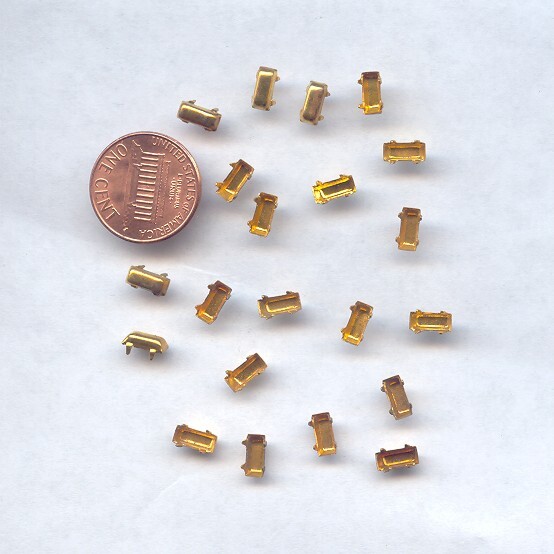 24 VINTAGE BRASS 4 PRONG RECTANGLE 3x7mm. BAGUETTE JEWEL SETTINGS 1573