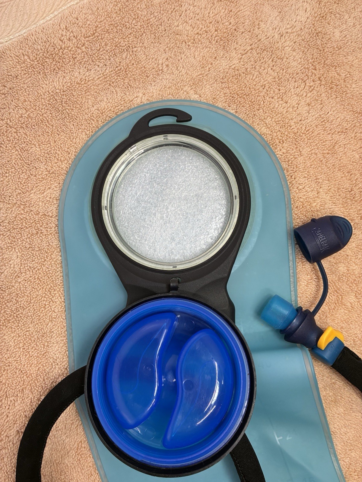 CAMELBAK Hydration Bladder 2 L Water Pack Reservoir Replacement with Filter