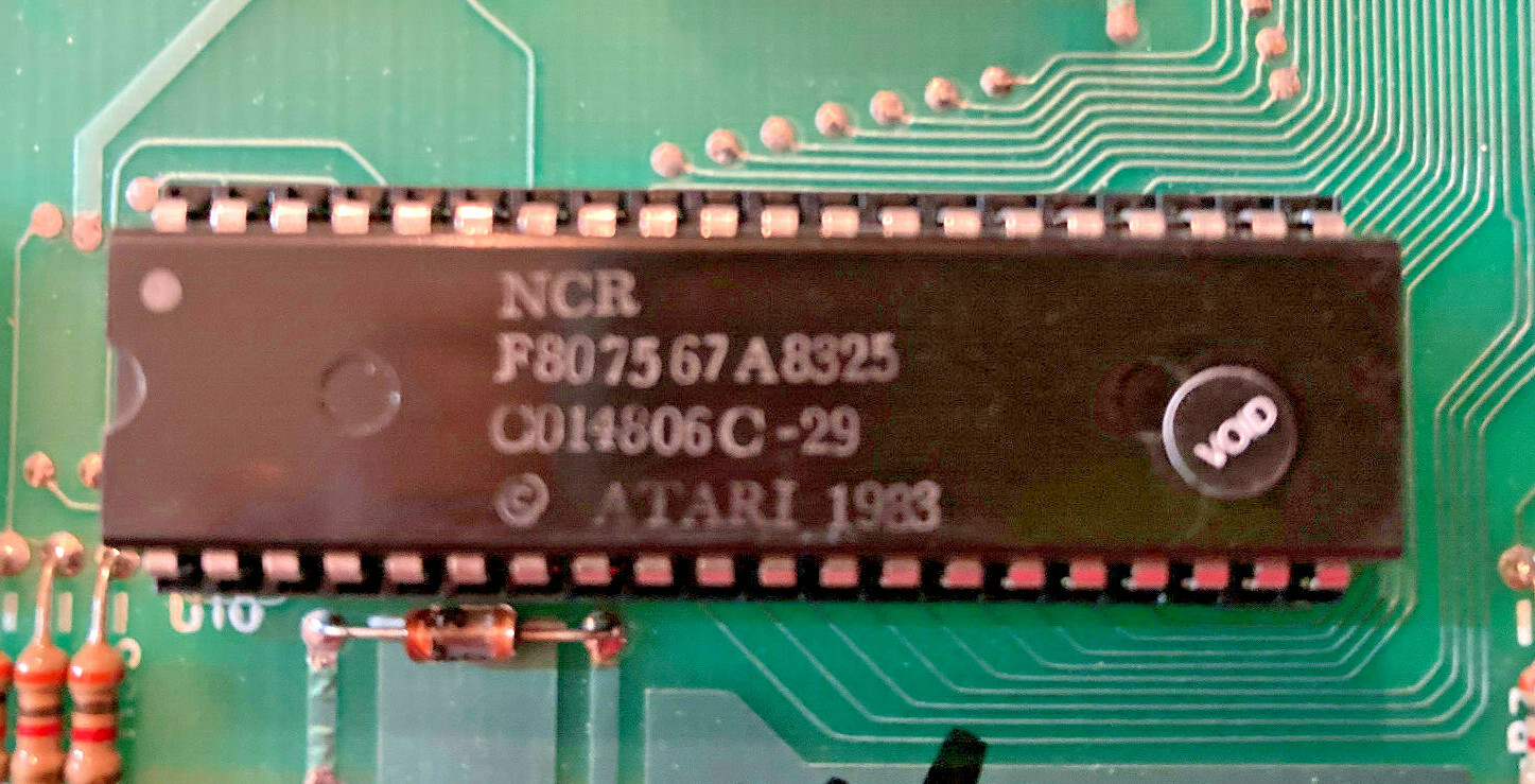 RF Modulator for Atari 800XL/600XL Removed from computer