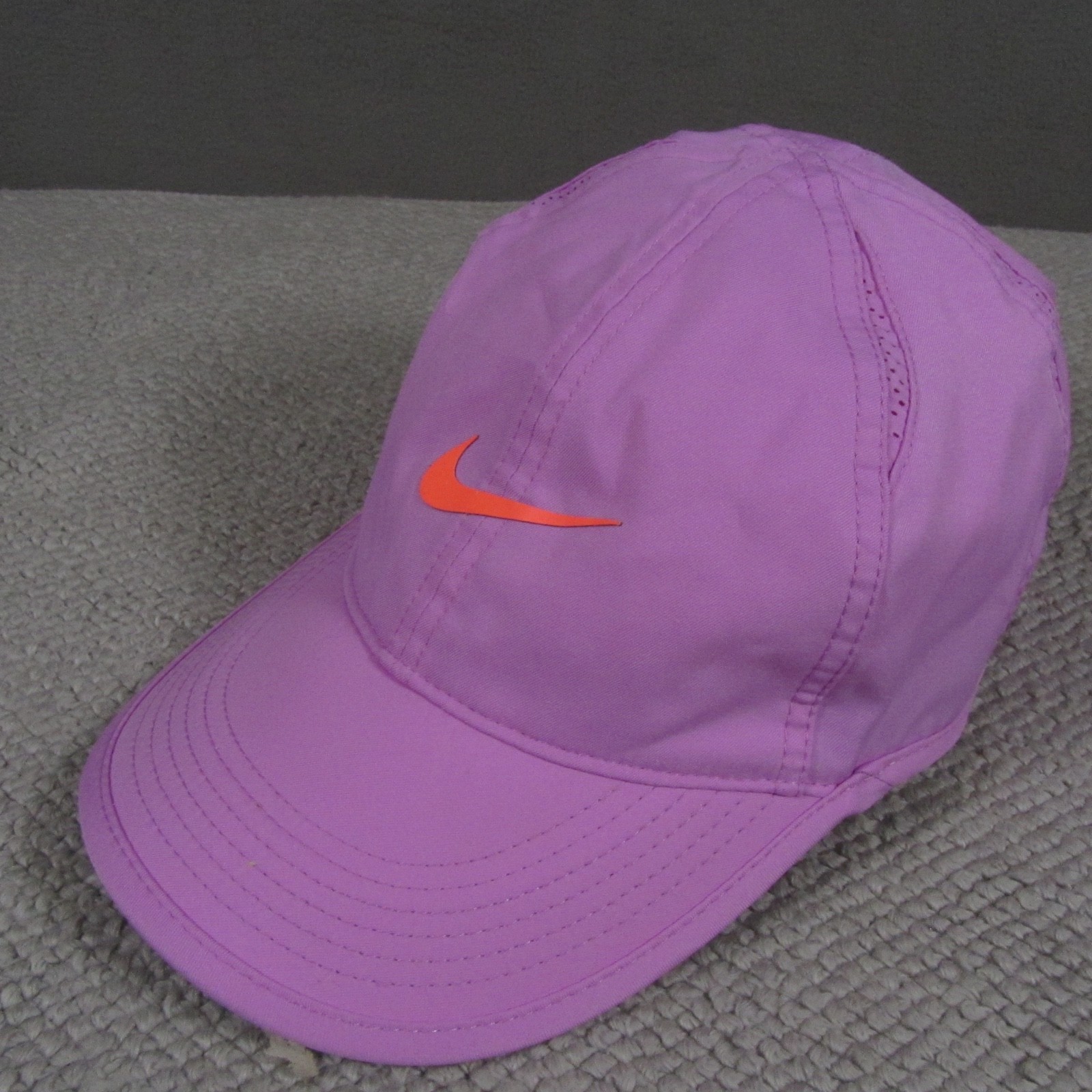 Nike FeatherLight Dri Fit Hat Adjustable Strap Performance High Visibility Neon