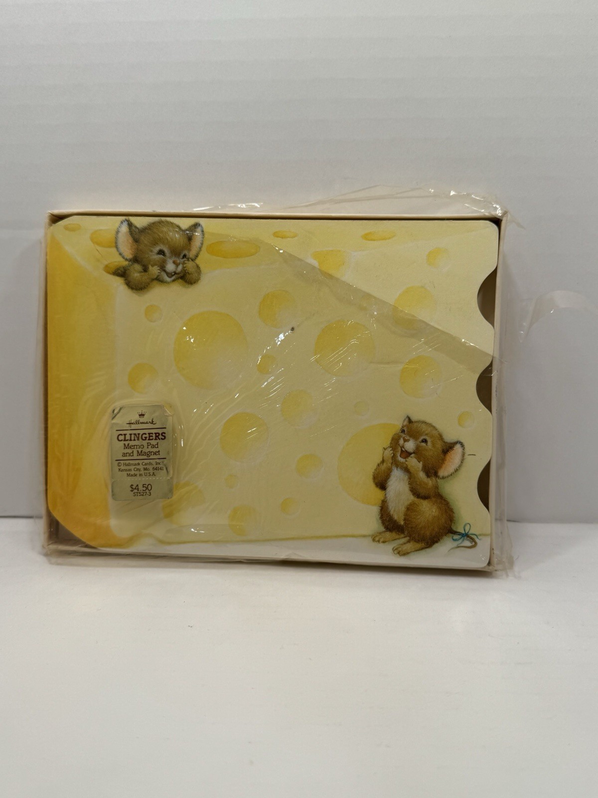 Hallmark Clingers Mouse Mice Wheeze Memo Pad With Magnet NOS..