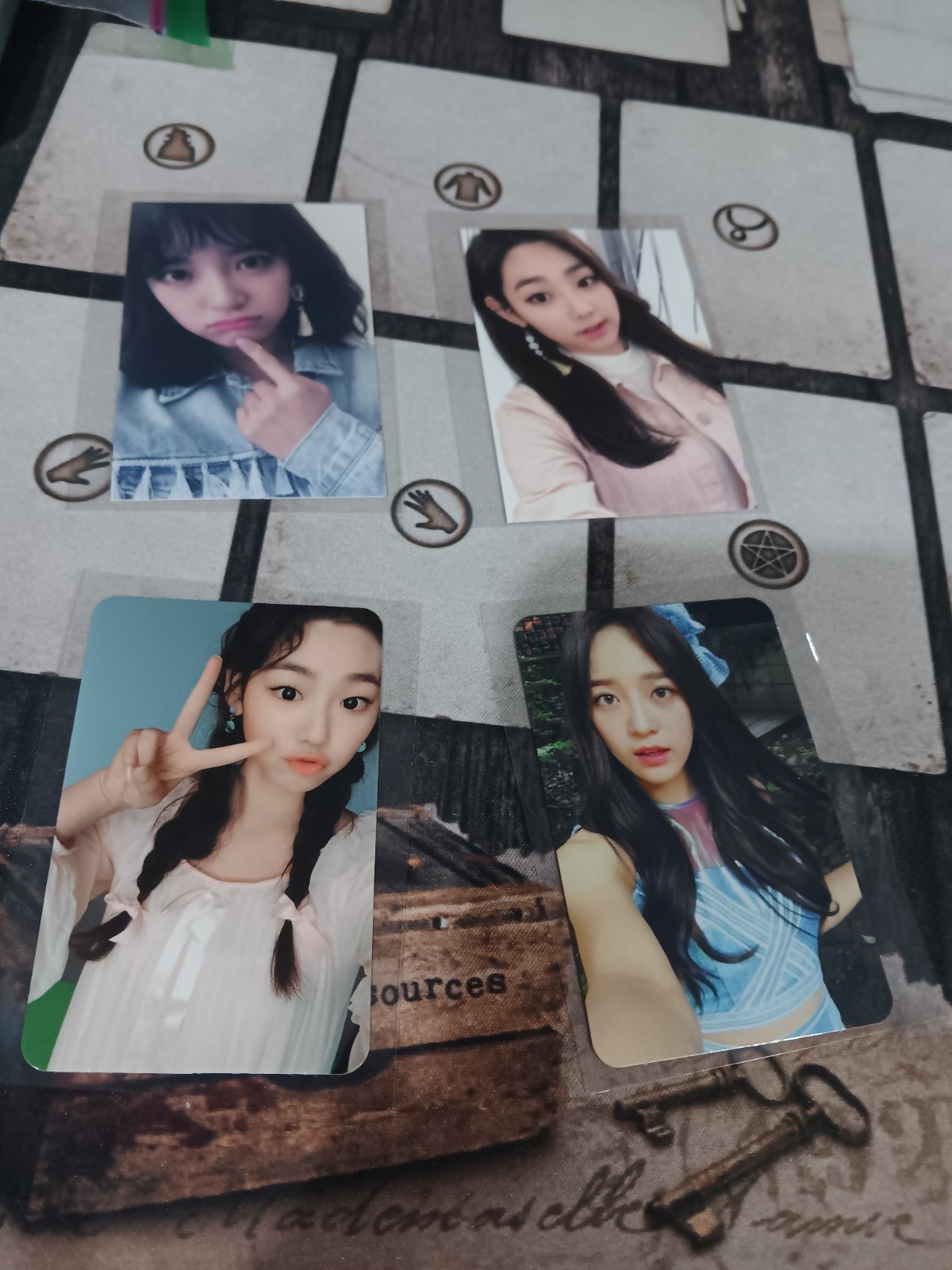 gugudan chococo narcissus wonderland photocards used good condition USA Seller