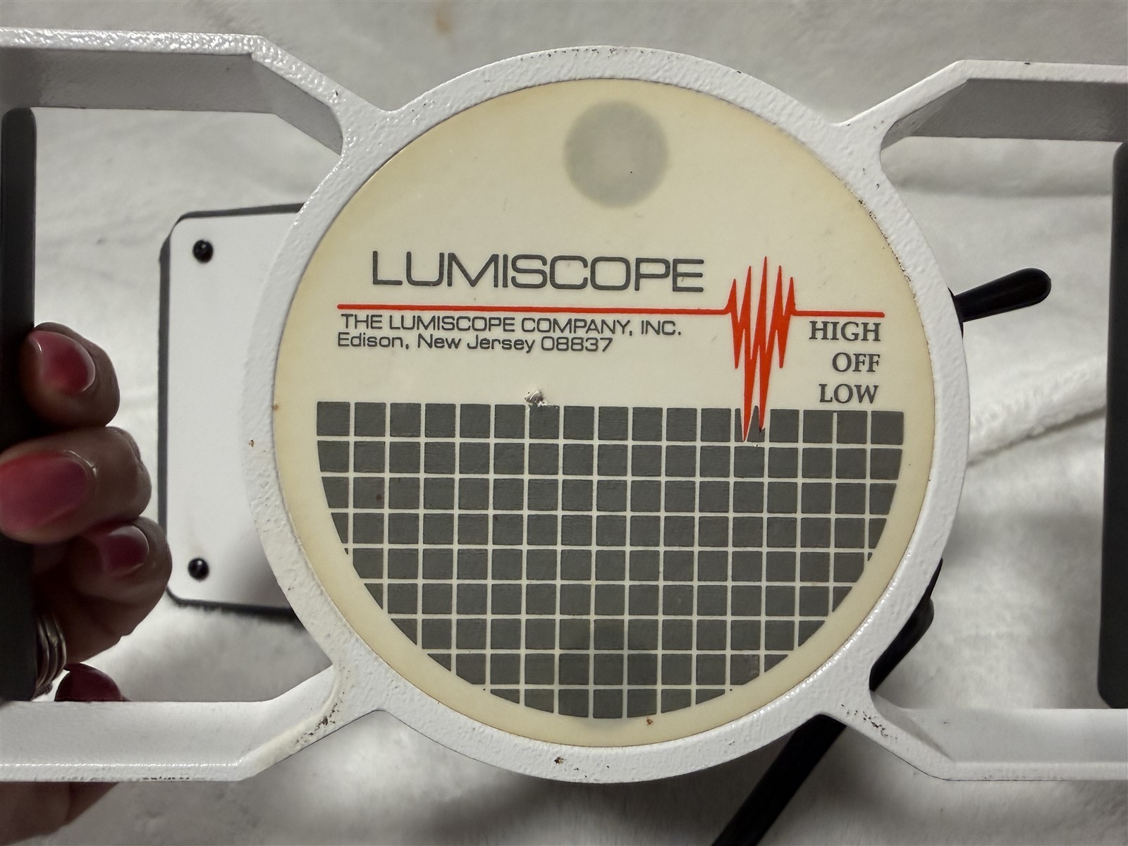 LUMISCOPE ELECTRIC VIBRATING MASSAGER 2-SPEED THERAPEUTIC MUSCLE RELAXER