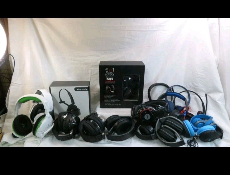 Turtle Beach Gaming Headphones + More Lot  Of 14