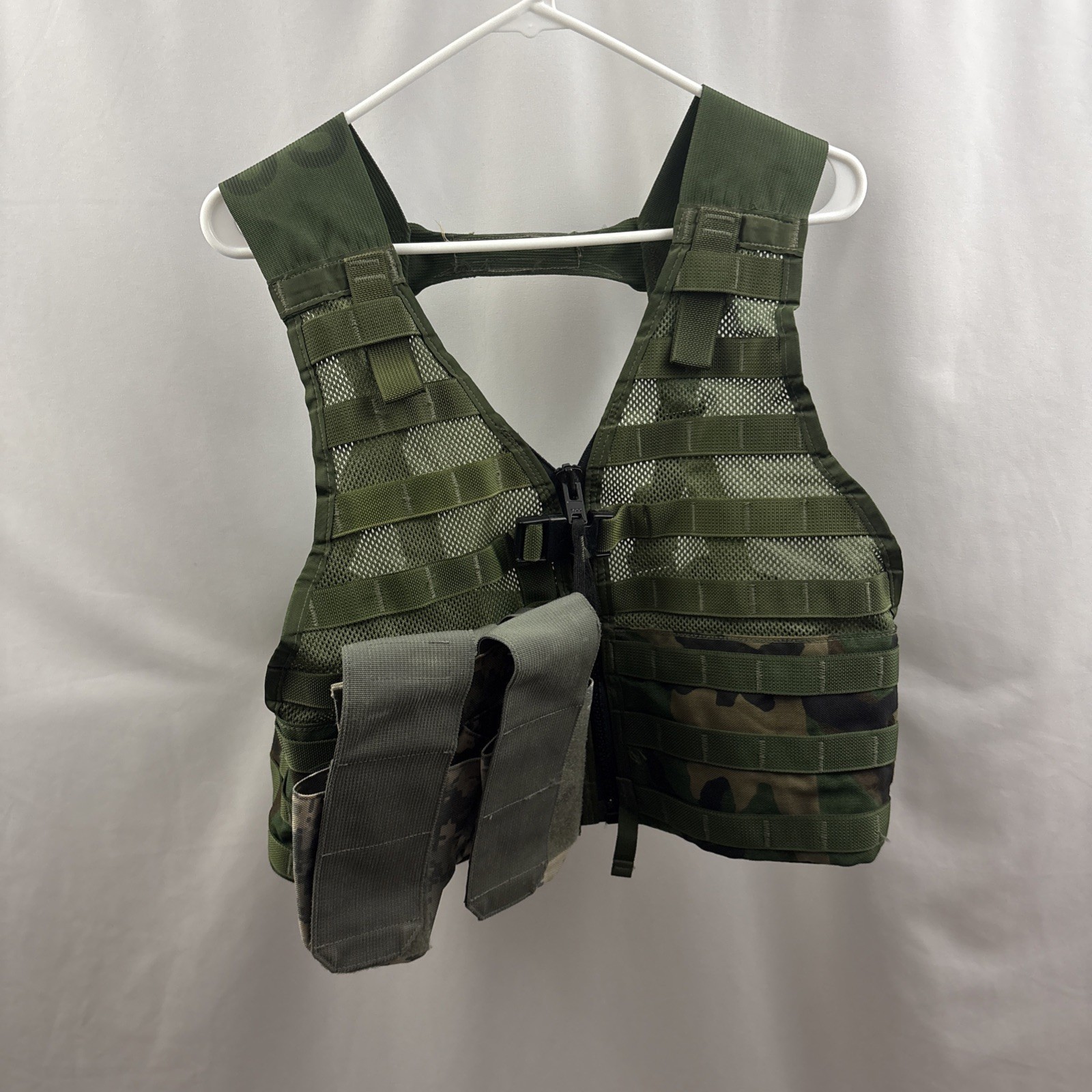 U. S. Army Vest  Military Enhanced Tactical Load Bearing Woodland Camo