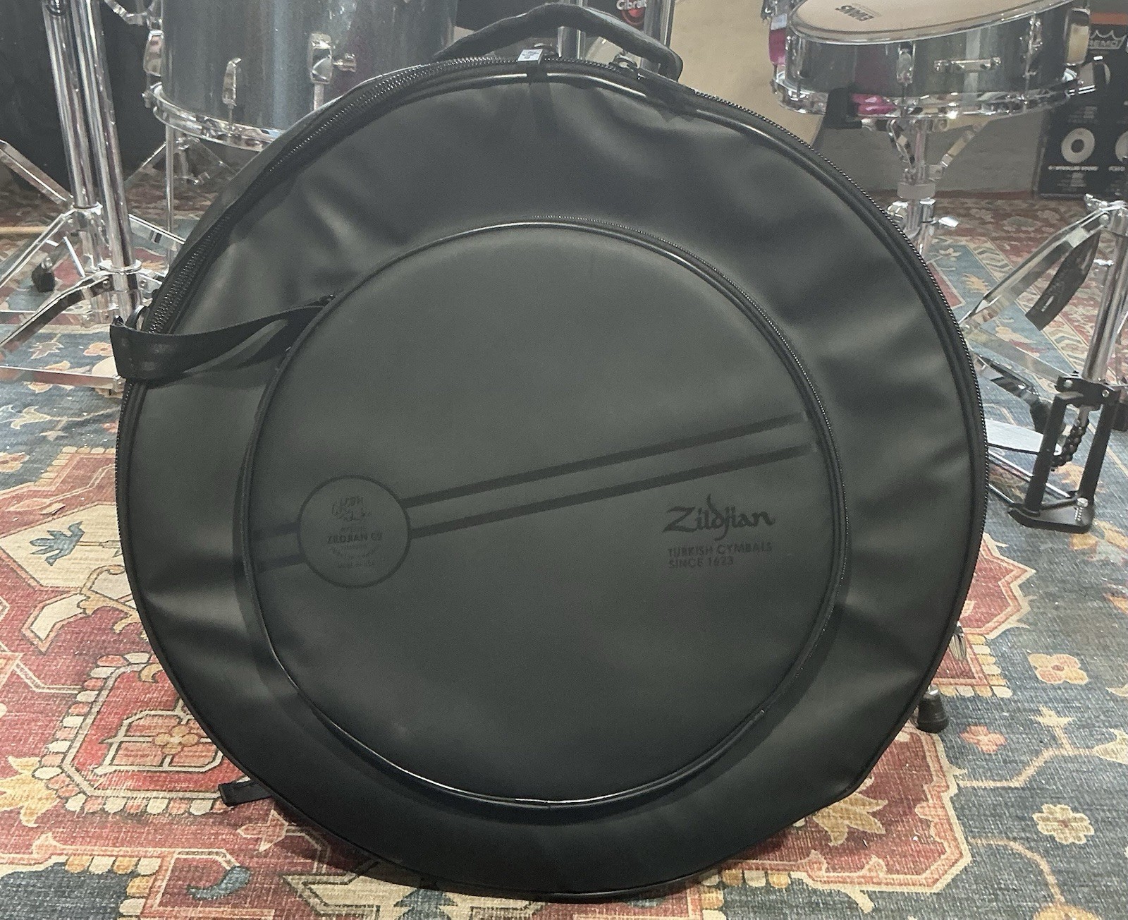 Zildjian Gigging Cymbal Bag - 22 inches, Black