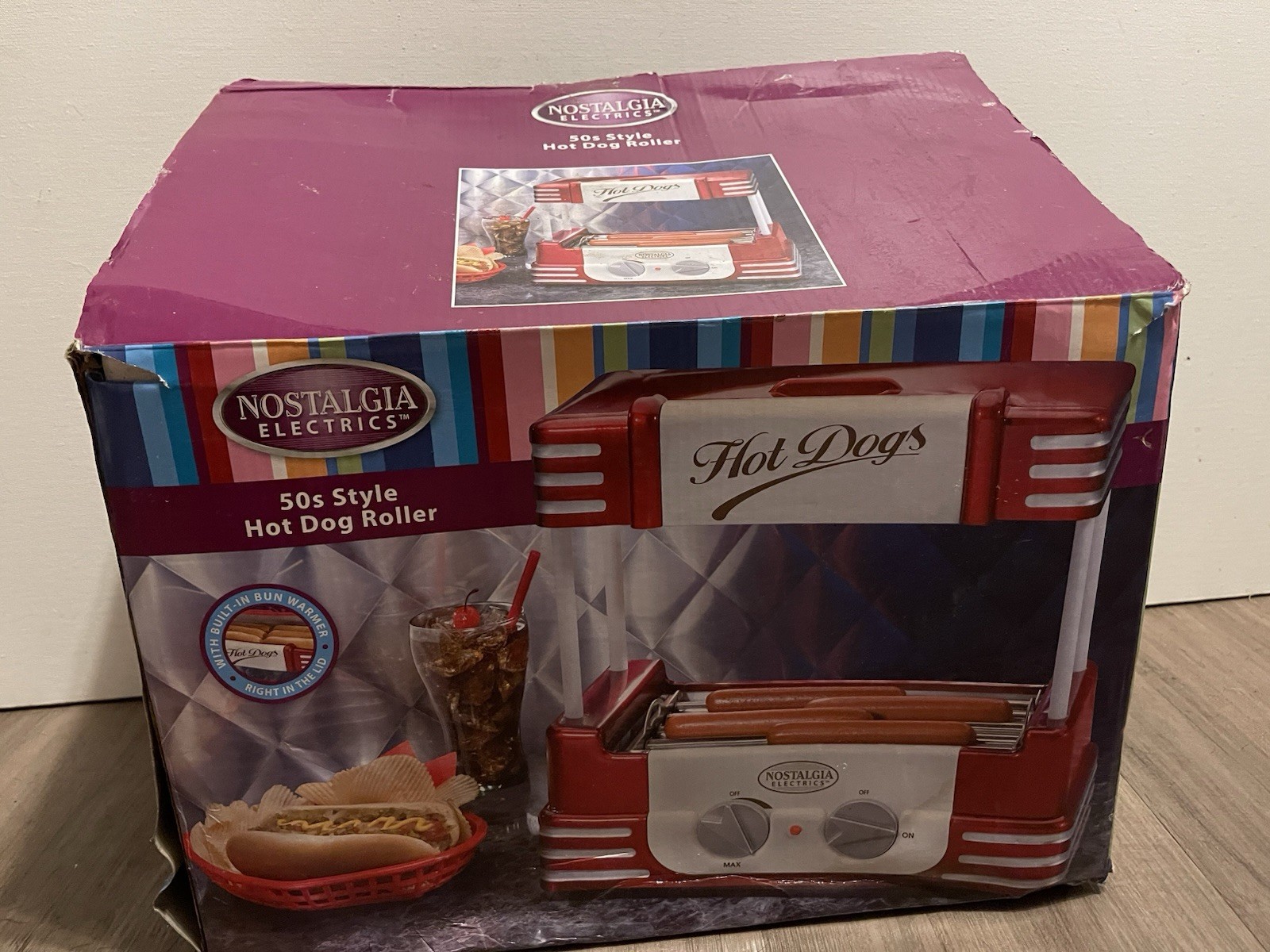 Nostalgia Electrics Retro Series 50’s Style Hot Dog Roller New In Original Box