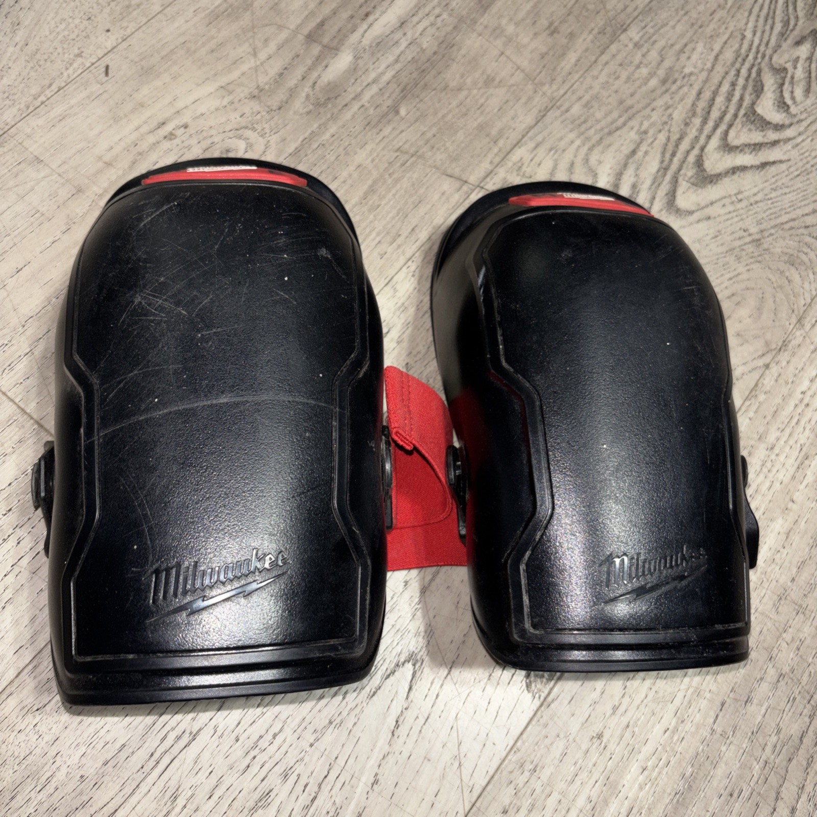 Milwaukee  Stabilizer Knee Pad Black