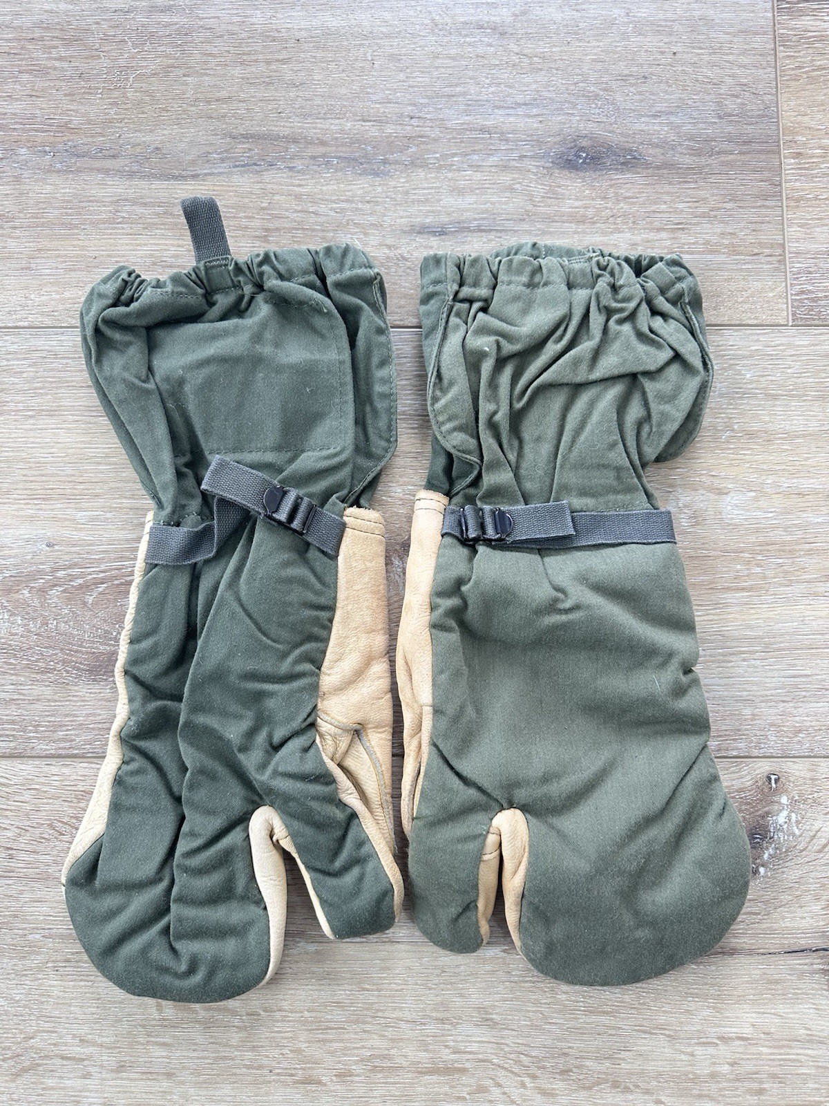 Army Cold Weather Trigger Finger Mittens Hawkeye Glove Size Large