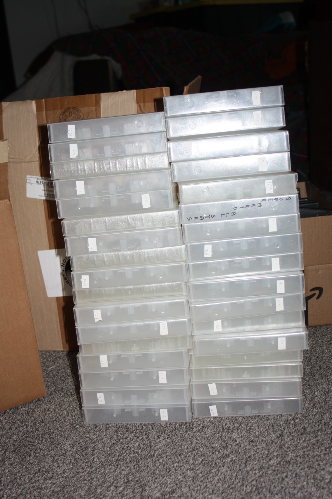 34 Universal (SNES, N64, Genesis) Game Cases - Clear - ***Signs of Wear***
