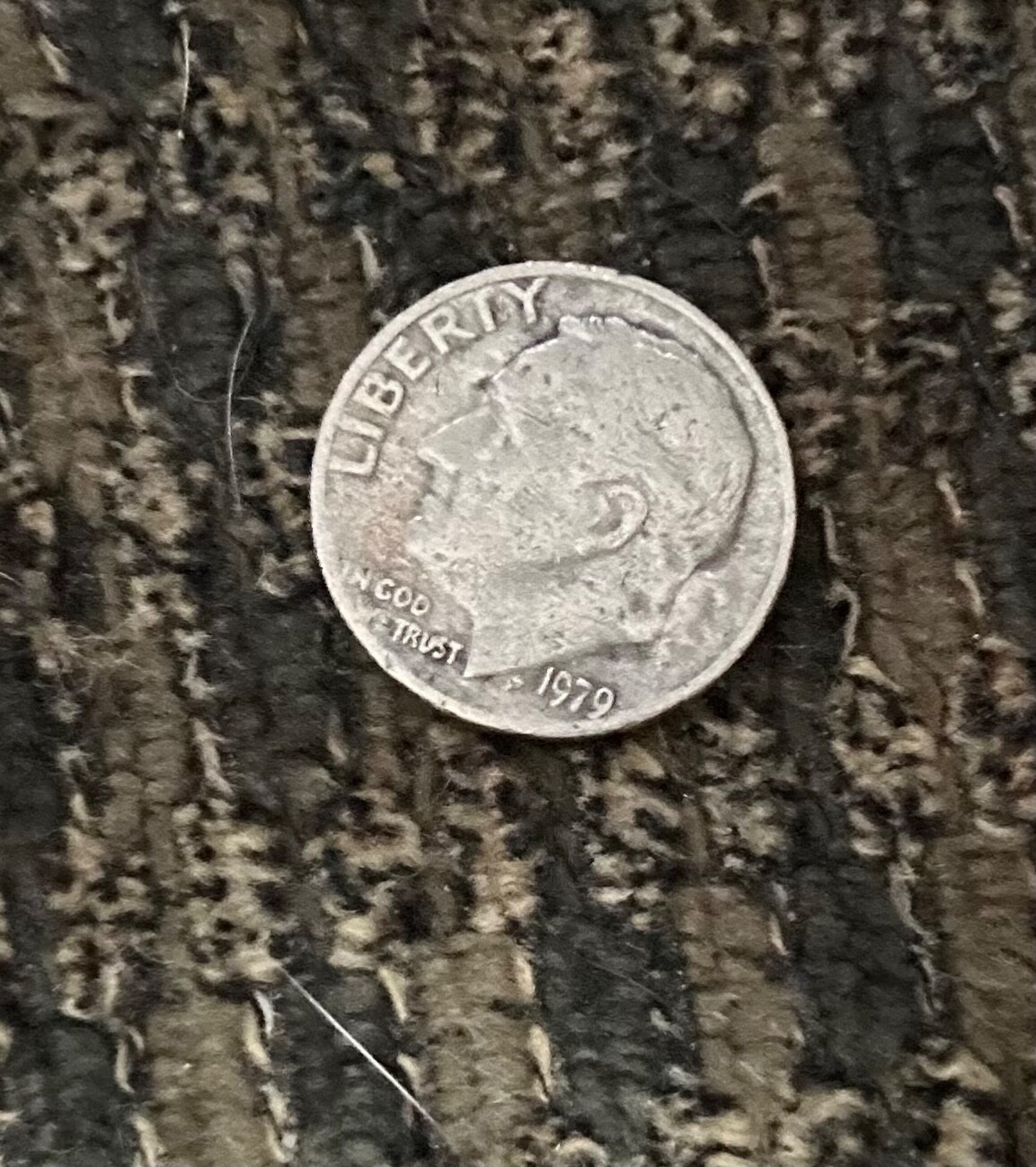 Different Appearance on Dime