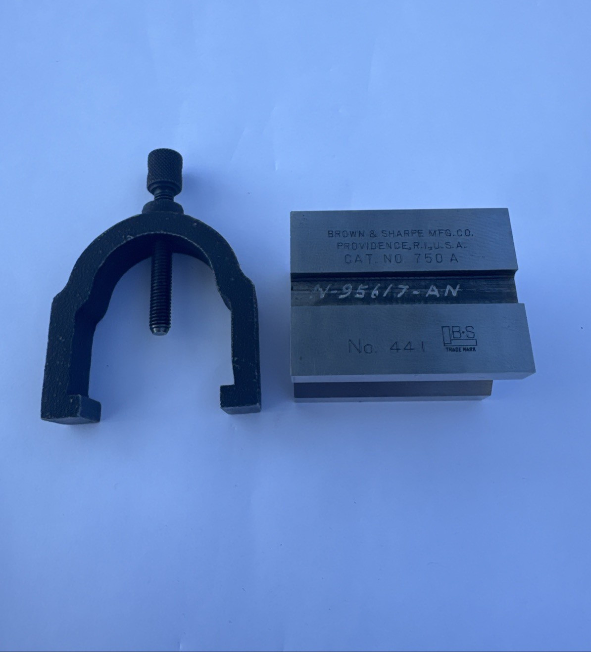 Brown & Sharpe 750-A V Block Clamp Set #441 Machinist Precision Tool