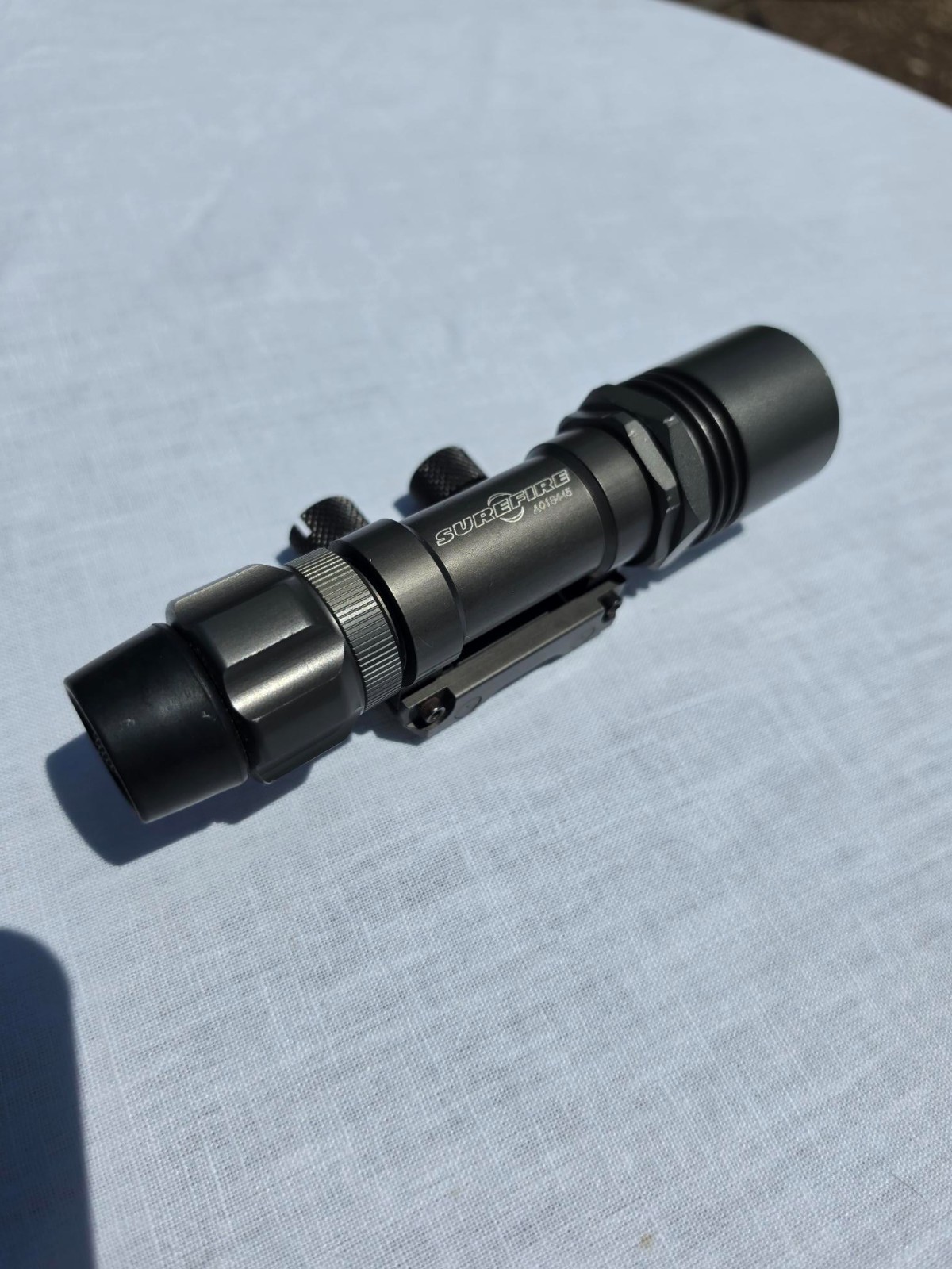 Surefire M952 Tactical Flashlight Weapon Light w/LED lamp