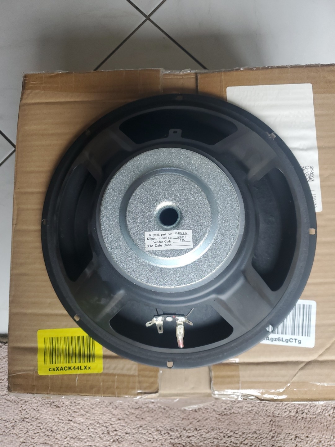 Klipsch 12in Speaker Subwoofer Excellent Condition With Hardware