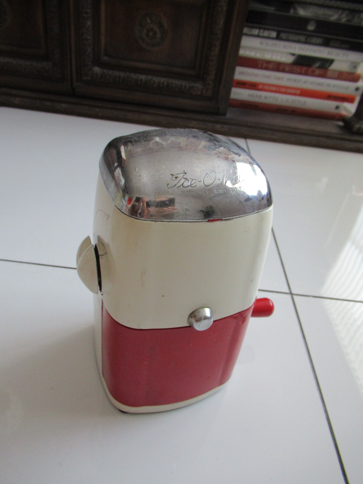 Vtg ICE-O-MAT Rival Vogue White ICE CRUSHER Hand Crank CounterTop 455 CLEAN!