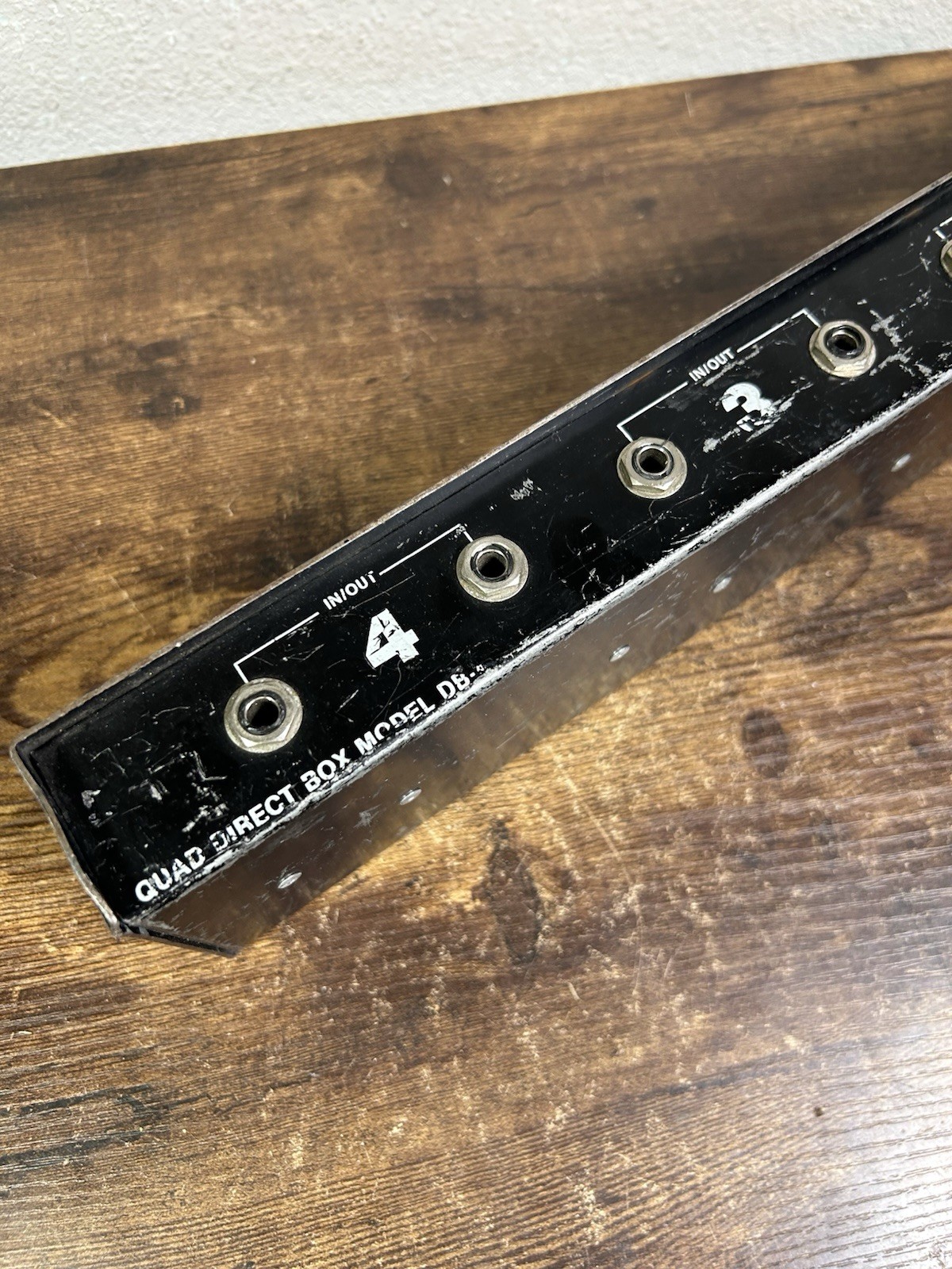 Pro Co DB-4 rackmount direct box For Interfacing Instrument/Midi Systems