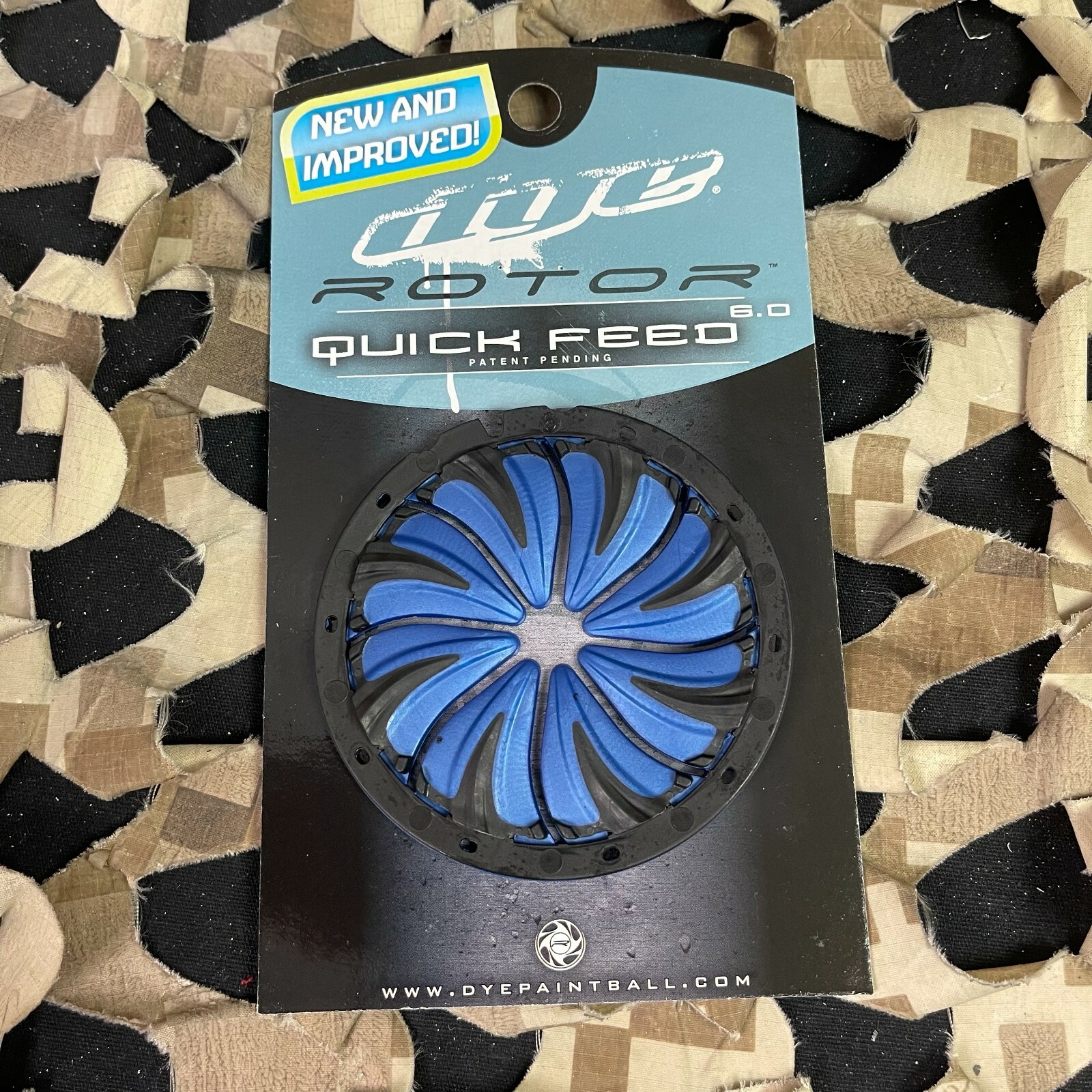 NEW Dye Rotor Quick Feed Lid 6.0 - Black/Blue