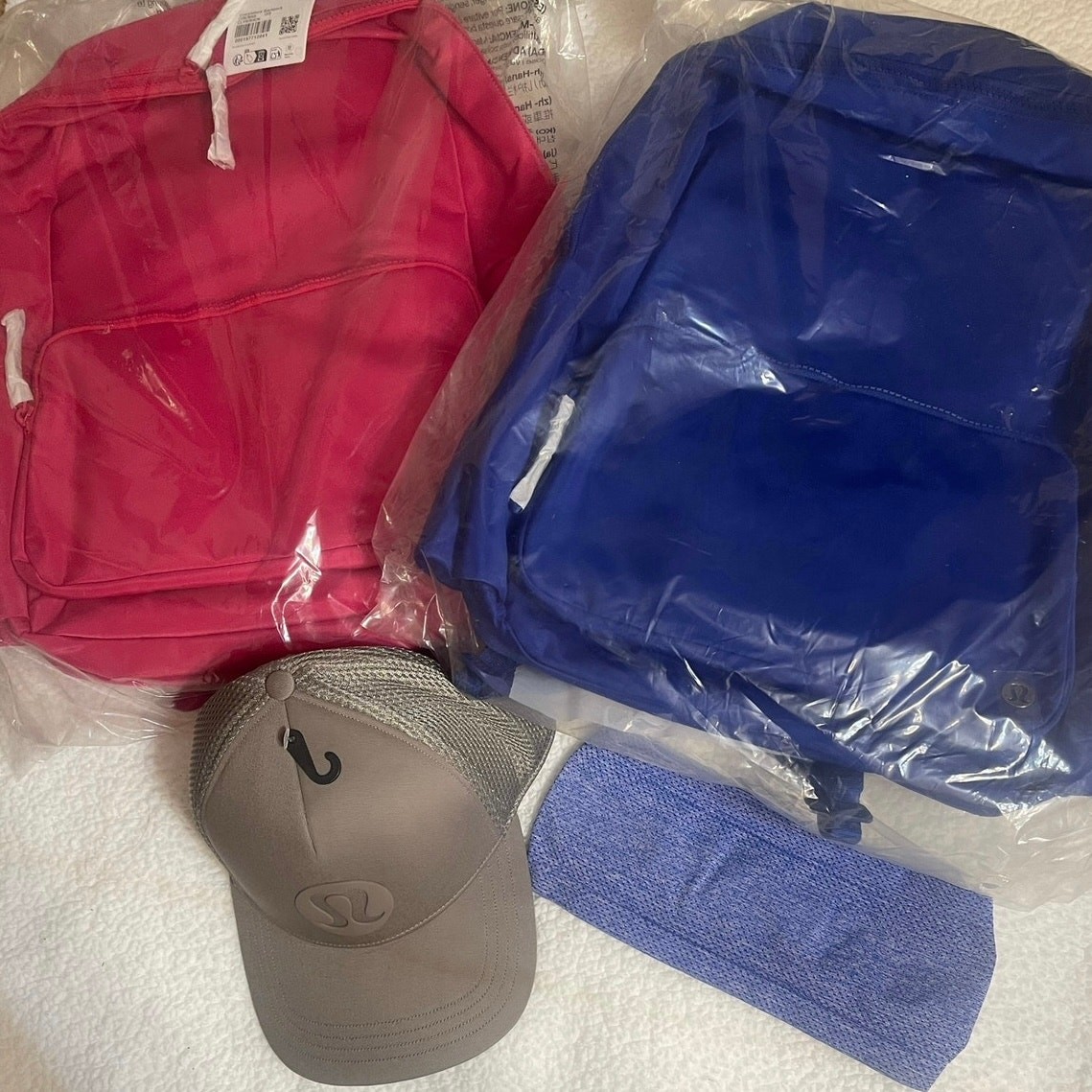 Lululemon Everywhere Backpack 22L Lot 2 NWT Blue Pink + Hat Headband