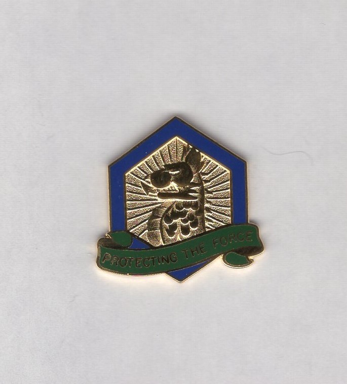 US Army 455th Chemical Brigade crest DUI c/b clutchback badge V-21