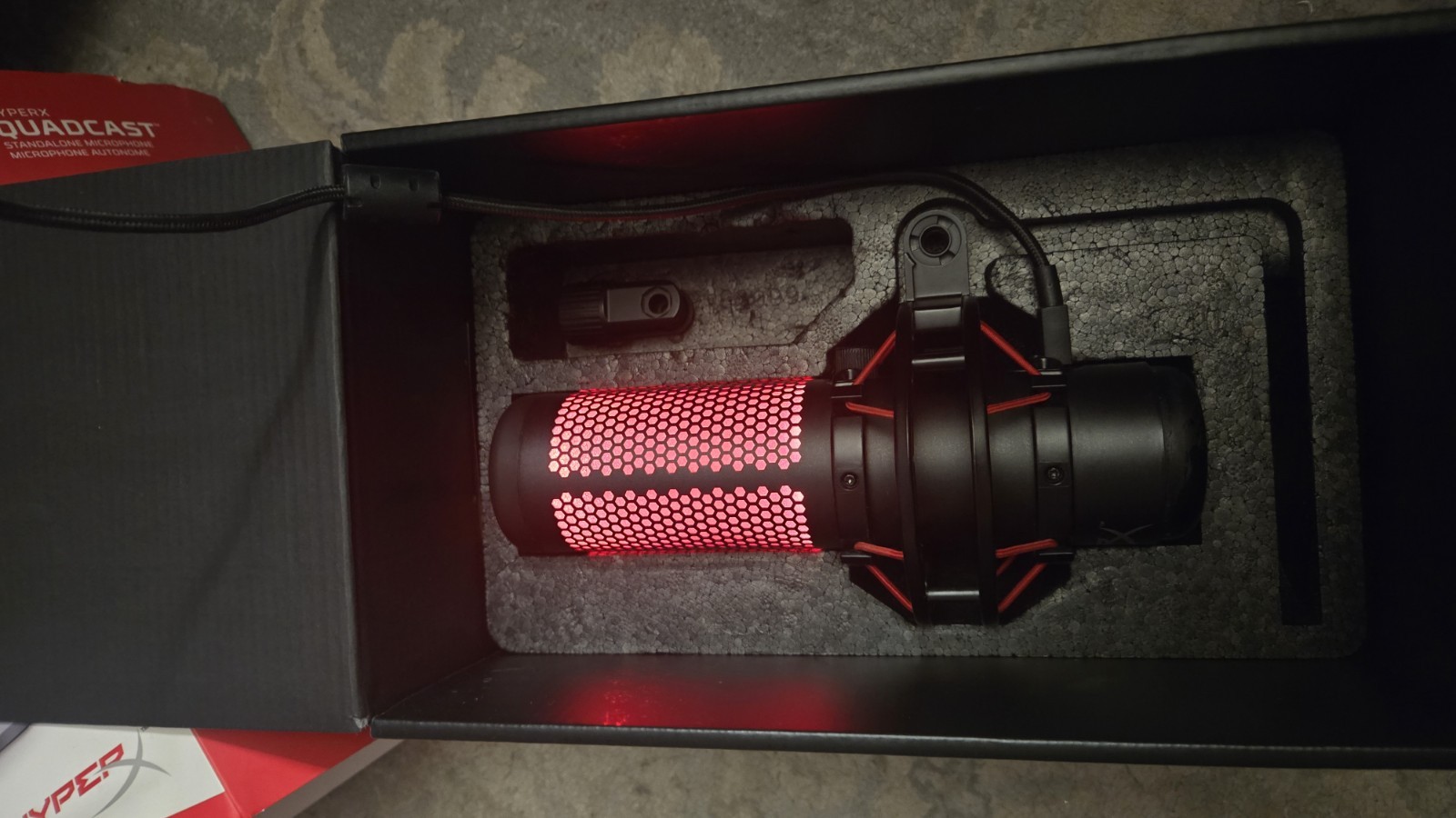HyperX QuadCast with Mic Arm