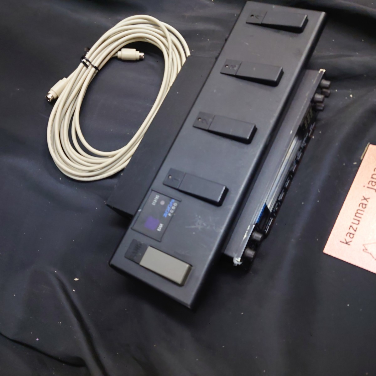 Zoom 9050 Guitar Multi Effects Processor with FC50 Foot Controller Untested