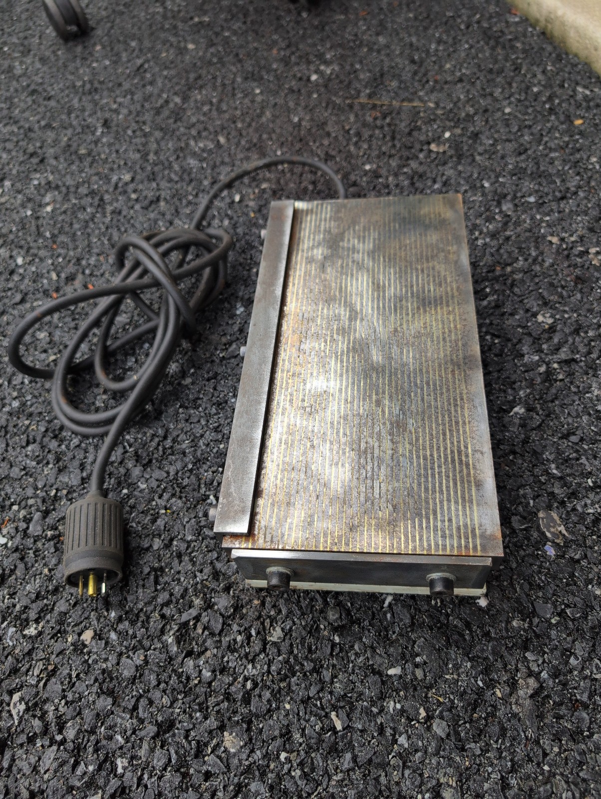 Walker Magnetics LBP Fine Pole Electromagnetic Grinding Chuck