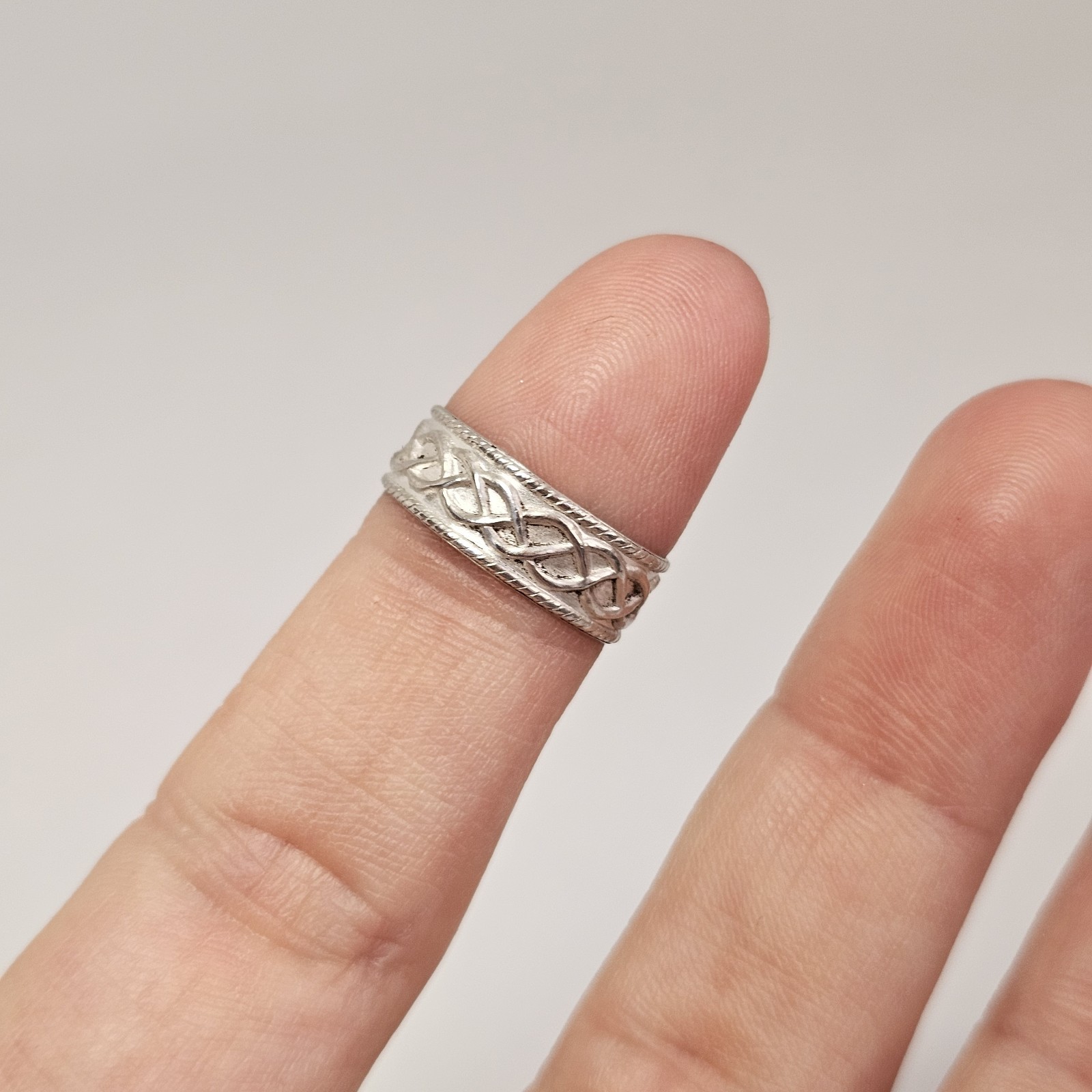 925 Sterling Silver Celtic Knot Toe Ring Open Adjustable Band