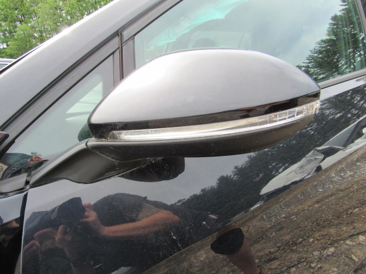 GTI 2018 Glove Box 1048596